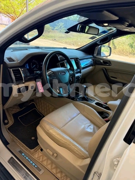 Big with watermark ford everest kampong cham province kampong cham 9633