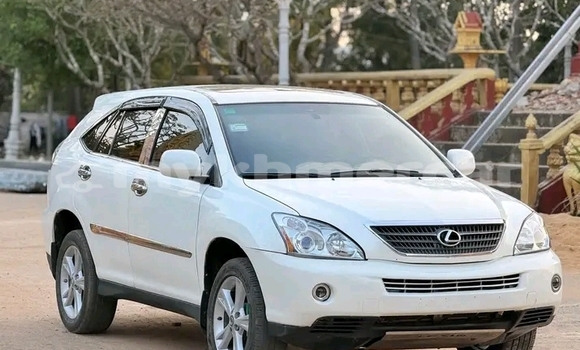 Buy Used Lexus SC 430 White Car in Chbar Mon in Kampong Speu Province Buy Used Lexus SC 430 White Car in Chbar Mon in Kampong Speu Province