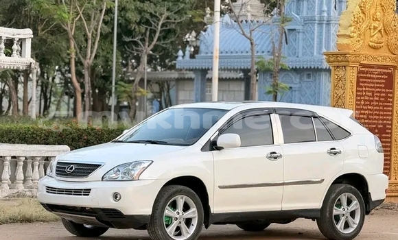 Buy Used Lexus SC 430 White Car in Chbar Mon in Kampong Speu Province Buy Used Lexus SC 430 White Car in Chbar Mon in Kampong Speu Province