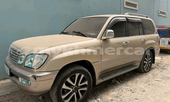 Buy Used Lexus LX 570 Other Car in Chbar Mon in Kampong Speu Province Buy Used Lexus LX 570 Other Car in Chbar Mon in Kampong Speu Province
