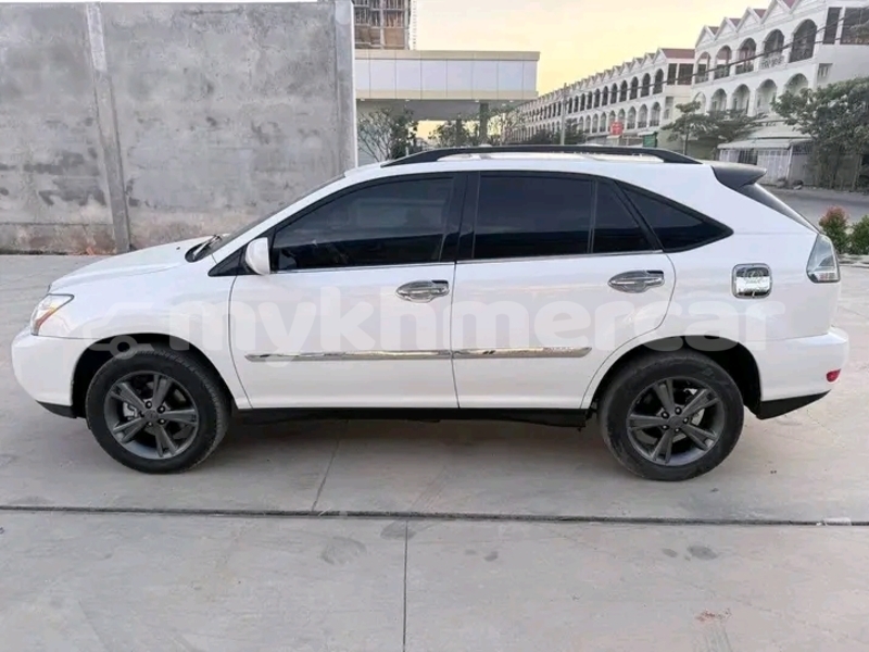 Big with watermark lexus lx kampong speu province chbar mon 9645