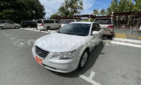 Buy Used Hyundai Sonata White Car in Phnom Penh in Phnom Penh Buy Used Hyundai Sonata White Car in Phnom Penh in Phnom Penh