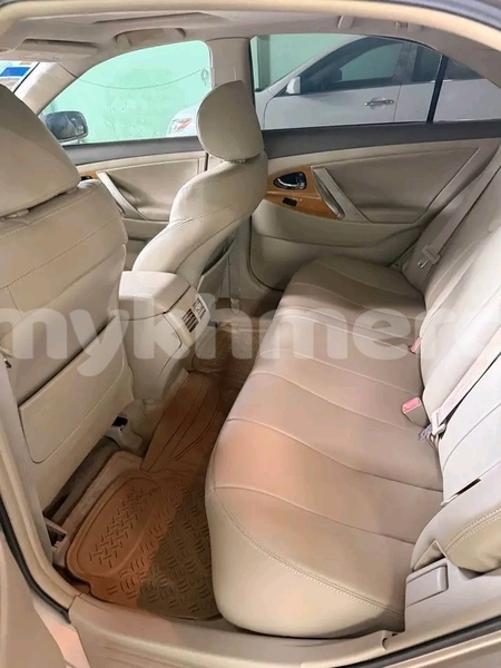 Big with watermark toyota camry kampong chhnang province romeas 9650