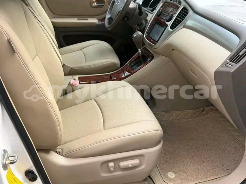 Big with watermark toyota highlander kampong speu province chbar mon 9653