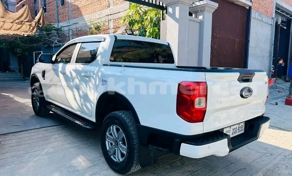 Buy Used Ford Ranger White Car in Banteay Meanchey in Banteay Meanchey Province Buy Used Ford Ranger White Car in Banteay Meanchey in Banteay Meanchey Province