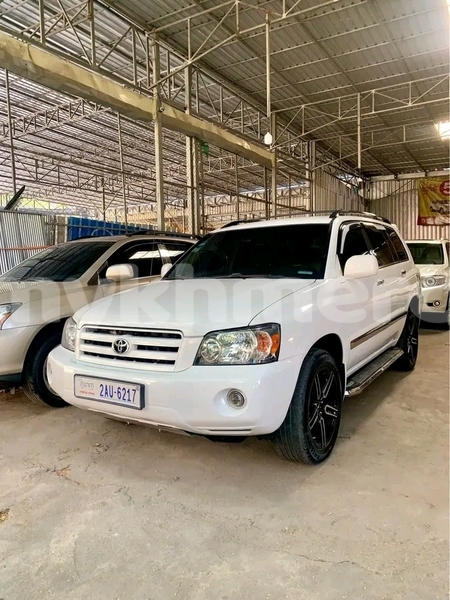 Big with watermark toyota highlander kampong speu province chbar mon 9660