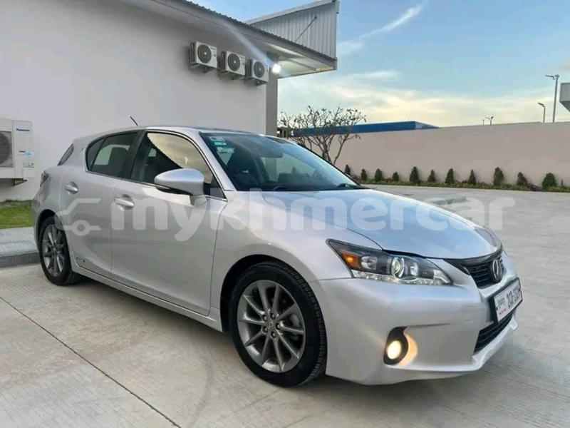 Big with watermark ford c max kampong speu province chbar mon 9663