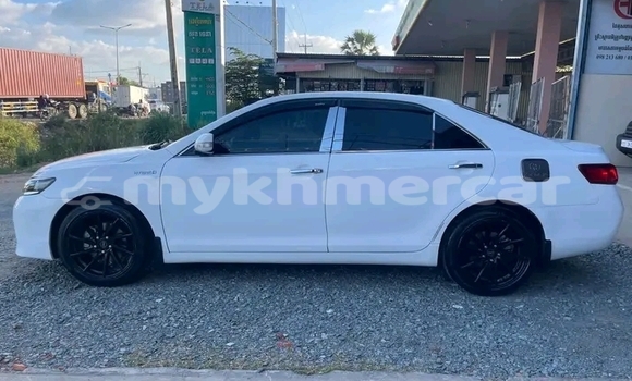 Buy Used Toyota Camry White Car in Phanomsok in Oddar Meanchey Province Buy Used Toyota Camry White Car in Phanomsok in Oddar Meanchey Province