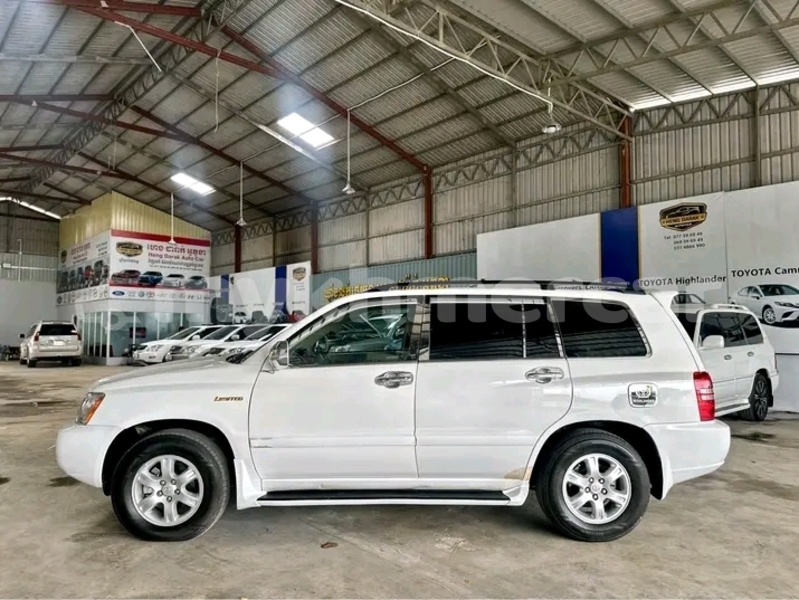 Big with watermark toyota highlander kampong speu province khum srang 9674