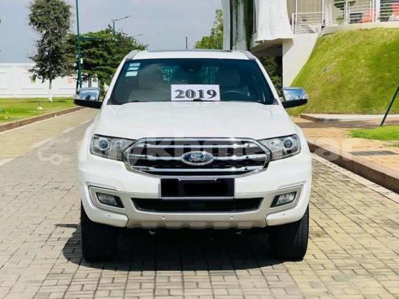 Big with watermark ford everest svay rieng province bavet 9684