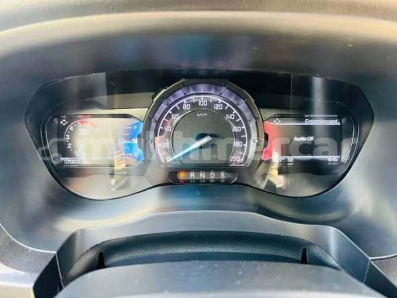 Big with watermark ford everest svay rieng province bavet 9684