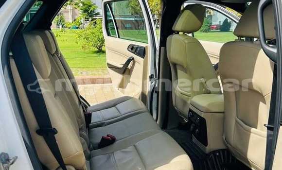 Buy Used Ford Everest Other Car in Bavet in Svay Rieng Province Buy Used Ford Everest Other Car in Bavet in Svay Rieng Province