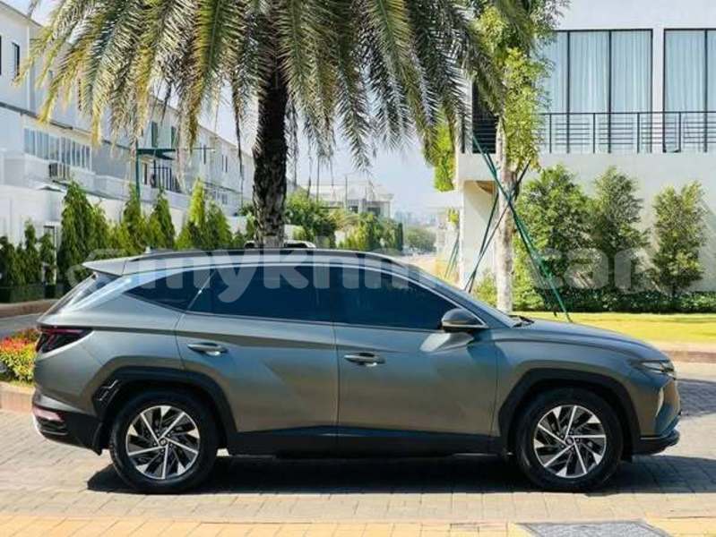 Big with watermark hyundai tucson svay rieng province bavet 9685