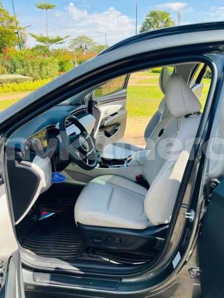 Big with watermark hyundai tucson svay rieng province bavet 9685