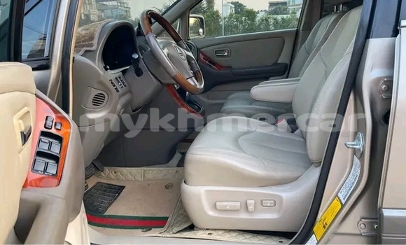 Buy Used Lexus RX 300 Other Car in Chbar Mon in Kampong Speu Province Buy Used Lexus RX 300 Other Car in Chbar Mon in Kampong Speu Province