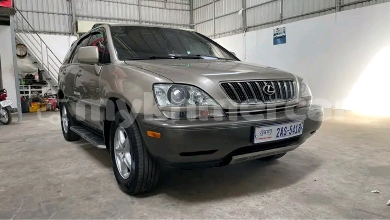 Big with watermark lexus rx 300 kampong speu province chbar mon 9693