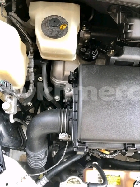 Big with watermark toyota prius kampong speu province chbar mon 9695