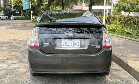 Buy Used Toyota Prius Other Car in Chbar Mon in Kampong Speu Province Buy Used Toyota Prius Other Car in Chbar Mon in Kampong Speu Province