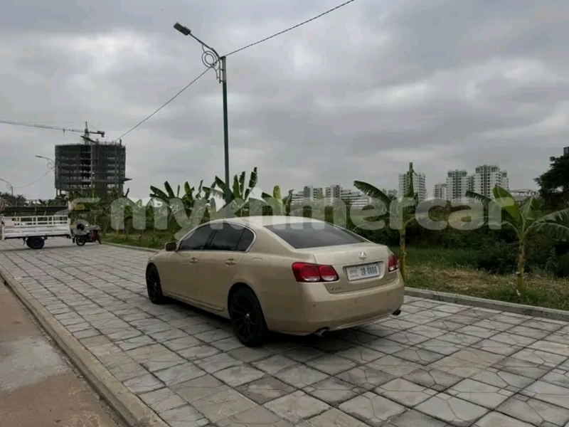 Big with watermark mercedes viano kampong speu province chbar mon 9703