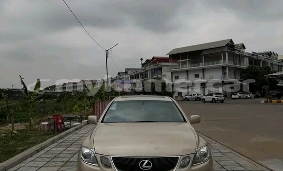 Buy Used Mercedes Viano Other Car in Chbar Mon in Kampong Speu Province Buy Used Mercedes Viano Other Car in Chbar Mon in Kampong Speu Province