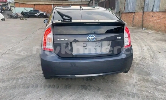 Buy Used Toyota Prius Black Car in Chbar Mon in Kampong Speu Province Buy Used Toyota Prius Black Car in Chbar Mon in Kampong Speu Province