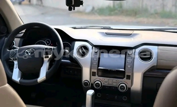 Buy Used Toyota Tundra White Car in Chbar Mon in Kampong Speu Province Buy Used Toyota Tundra White Car in Chbar Mon in Kampong Speu Province