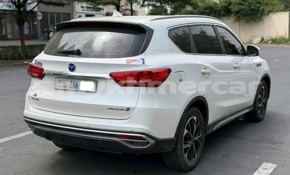 Buy Used Tianye Admiral White Car in Chbar Mon in Kampong Speu Province Buy Used Tianye Admiral White Car in Chbar Mon in Kampong Speu Province