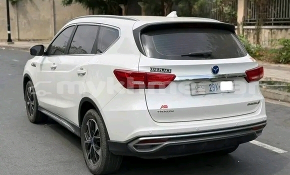 Buy Used Tianye Admiral White Car in Chbar Mon in Kampong Speu Province Buy Used Tianye Admiral White Car in Chbar Mon in Kampong Speu Province