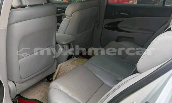 Buy Used Lexus ES Other Car in Chbar Mon in Kampong Speu Province Buy Used Lexus ES Other Car in Chbar Mon in Kampong Speu Province