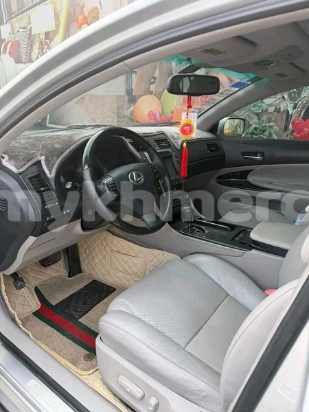 Big with watermark lexus es kampong speu province chbar mon 9711