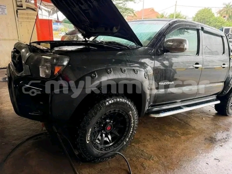 Big with watermark toyota tacoma kampong speu province chbar mon 9712