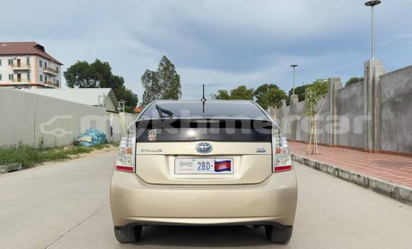 Buy Used Toyota Prius Other Car in Phnom Penh in Phnom Penh Buy Used Toyota Prius Other Car in Phnom Penh in Phnom Penh