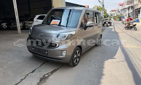 Buy Used Toyota Ractis Other Car in Phnom Penh in Phnom Penh Buy Used Toyota Ractis Other Car in Phnom Penh in Phnom Penh