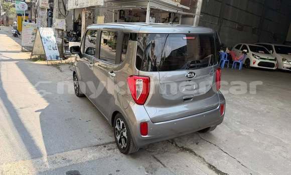 Buy Used Toyota Ractis Other Car in Phnom Penh in Phnom Penh Buy Used Toyota Ractis Other Car in Phnom Penh in Phnom Penh