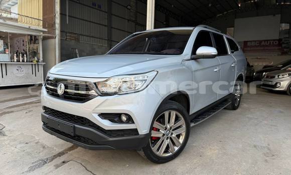 Buy Used Toyota Hiluxe Revo Other Car in Phnom Penh in Phnom Penh Buy Used Toyota Hiluxe Revo Other Car in Phnom Penh in Phnom Penh