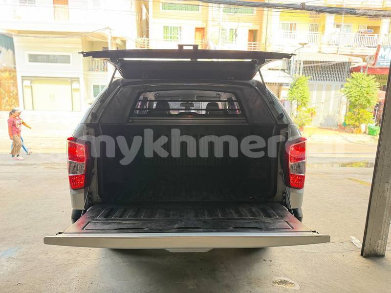 Big with watermark toyota hiluxe revo phnom penh phnom penh 9721