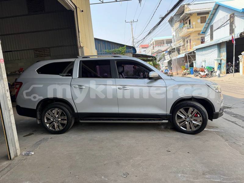 Big with watermark toyota hiluxe revo phnom penh phnom penh 9721