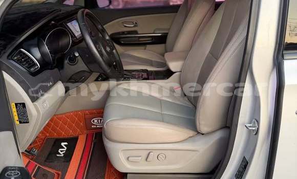 Buy Used Kia Carnival Other Car in Phnom Penh in Phnom Penh Buy Used Kia Carnival Other Car in Phnom Penh in Phnom Penh