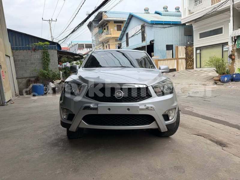 Big with watermark toyota kluger phnom penh phnom penh 9725