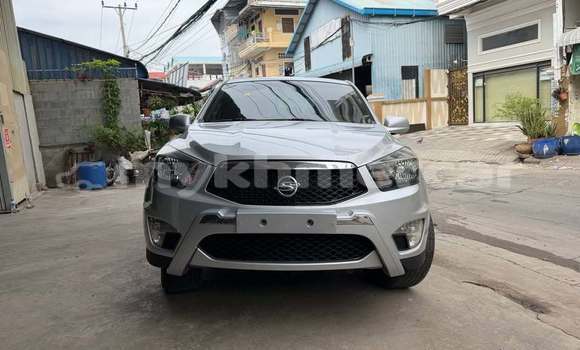 Buy Used Toyota Kluger Other Car in Phnom Penh in Phnom Penh Buy Used Toyota Kluger Other Car in Phnom Penh in Phnom Penh