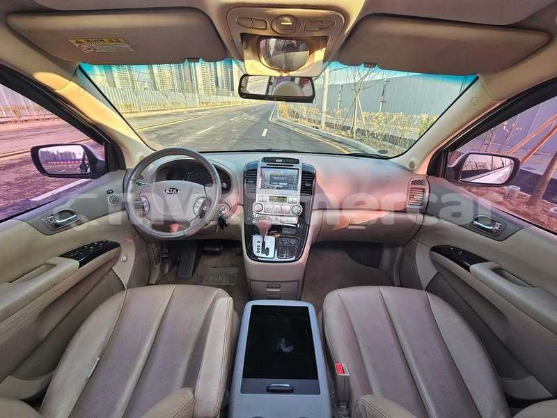 Big with watermark kia carnival phnom penh phnom penh 9728