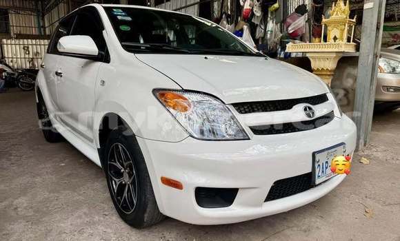 Buy Used Toyota Scion TC White Car in Phnom Penh in Phnom Penh Buy Used Toyota Scion TC White Car in Phnom Penh in Phnom Penh