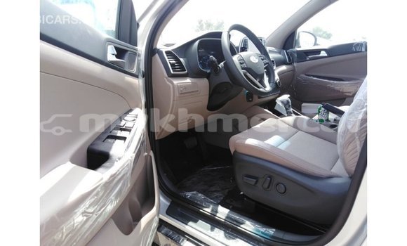 Acheter Import Voiture Hyundai Tucson Autre à Import - Dubai, Kampot Province Acheter Import Voiture Hyundai Tucson Autre à Import - Dubai, Kampot Province