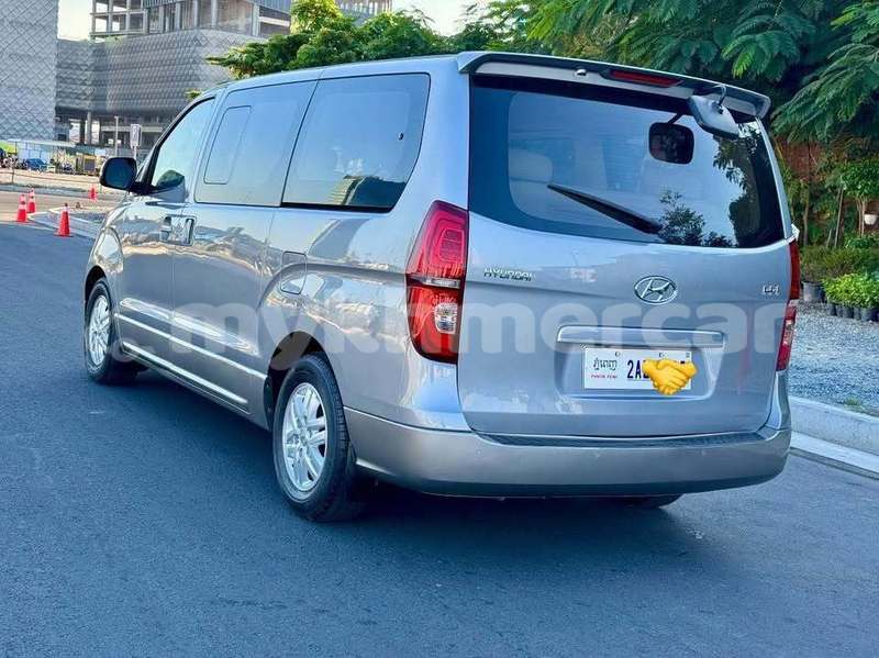 Big with watermark hyundai h1 phnom penh phnom penh 9736
