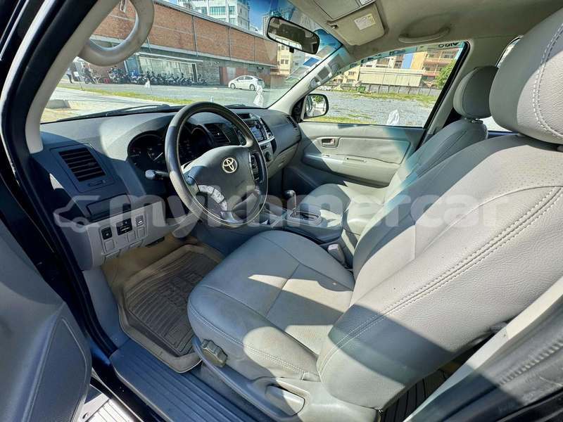 Big with watermark toyota hiluxe vigo phnom penh phnom penh 9759