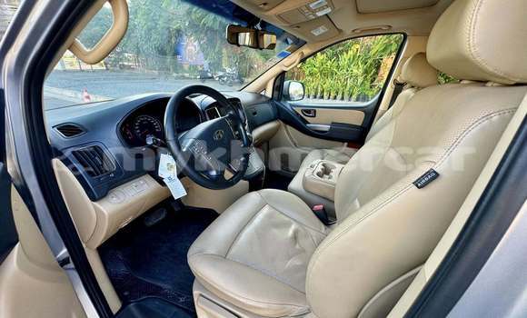 ទិញ បានប្រើ Hyundai H1 Other ឡាន} ក្នុង Phnom Penh ក្នុង Phnom Penh ទិញ បានប្រើ Hyundai H1 Other ឡាន} ក្នុង Phnom Penh ក្នុង Phnom Penh