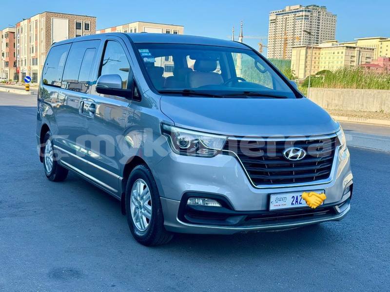 Big with watermark hyundai h1 phnom penh phnom penh 9762
