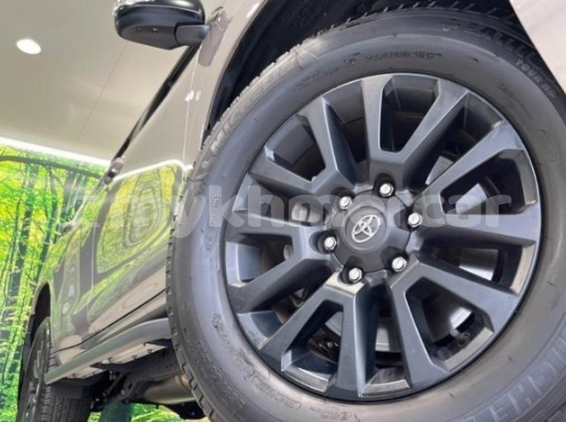 Big with watermark toyota land cruiser prado phnom penh phnom penh 9768