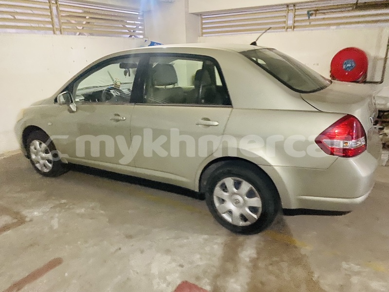 Big with watermark nissan tiida phnom penh phnom penh 9771