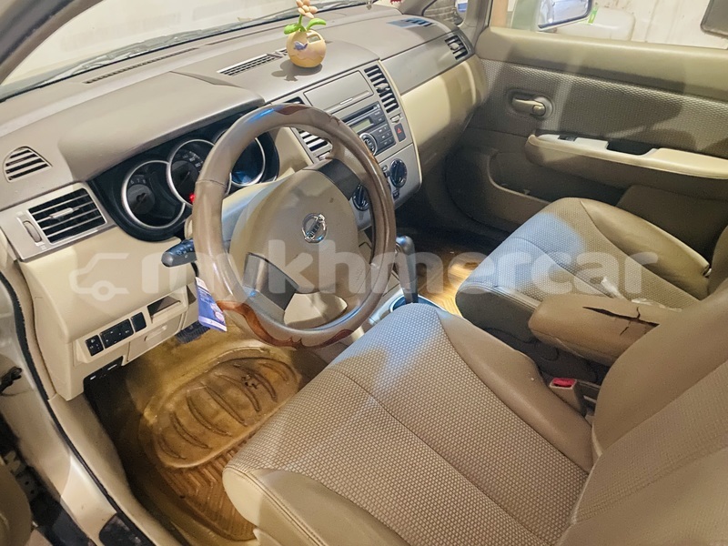 Big with watermark nissan tiida phnom penh phnom penh 9771